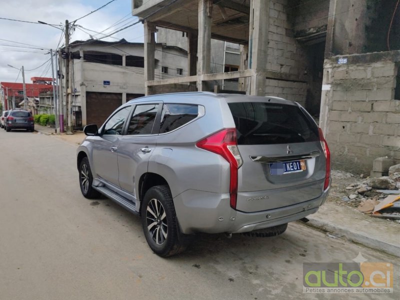 Mitsubishi Montero