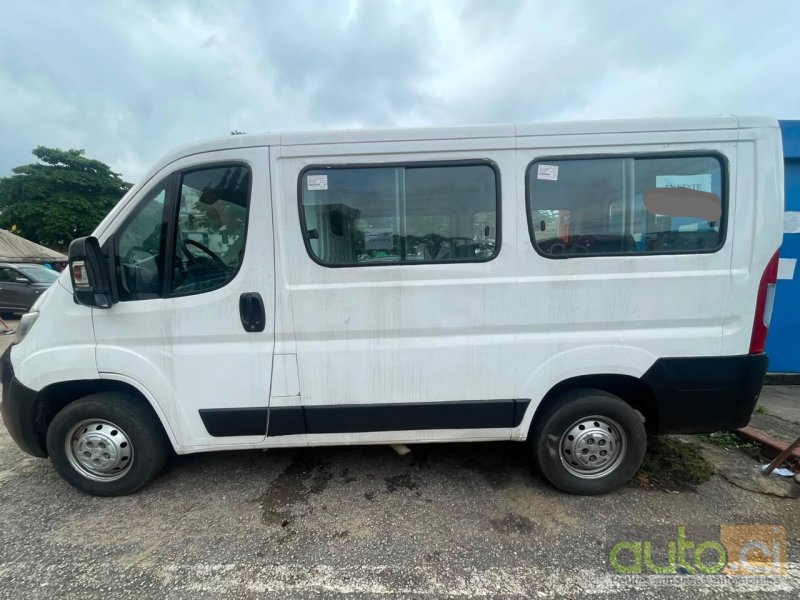 Photo 1 AUTO.CI : Citroën Jumper 2.0L 