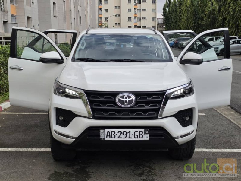 Toyota Fortuner 