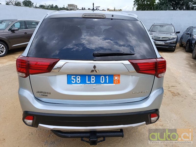 Photo 2 AUTO.CI : Mitsubishi Outlander 2.0 Full option