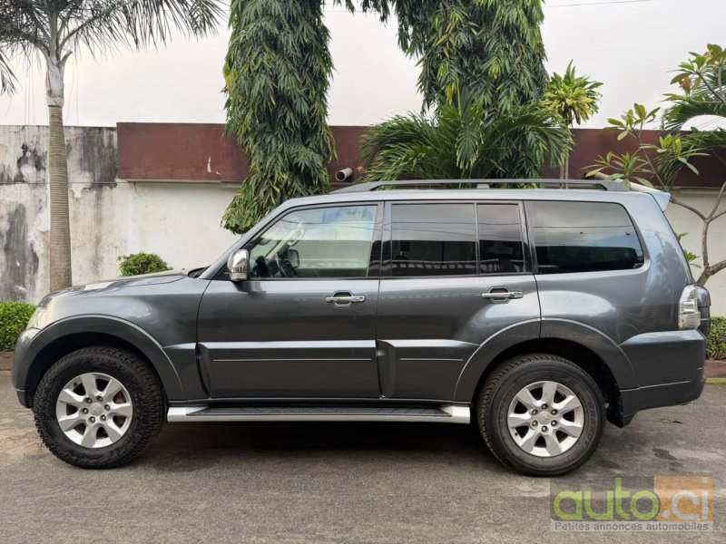 Photo 2 AUTO.CI : Mitsubishi Pajero 3.0L by cfao 