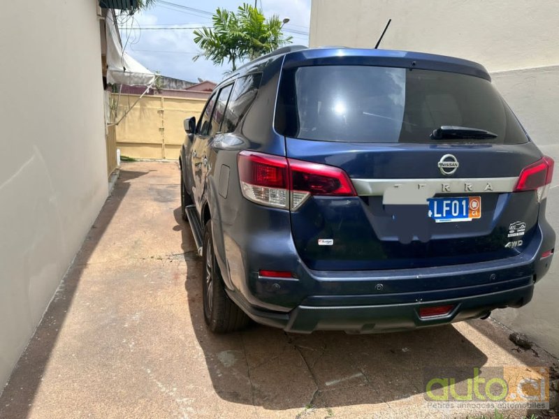 Photo 2 AUTO.CI : Nissan Terrano 2.0L acheté chez cfao mod
