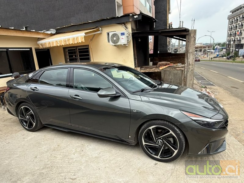 Photo 2 AUTO.CI : Hyundai Elantra N LINE