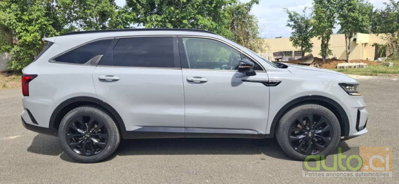 Photo 2 AUTO.CI : KIA Sorento Moteur 4cylindres