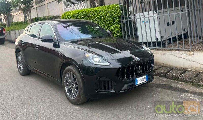 Photo 2 AUTO.CI : Maserati Coupé Grecale