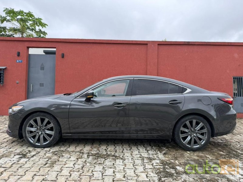 Photo 2 AUTO.CI : Mazda 6 Moteur 1.4 