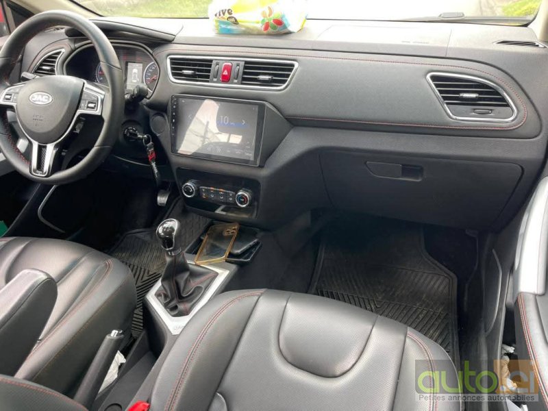 Photo 2 AUTO.CI : ZNA Minitruck 2.0L Jac JS2
