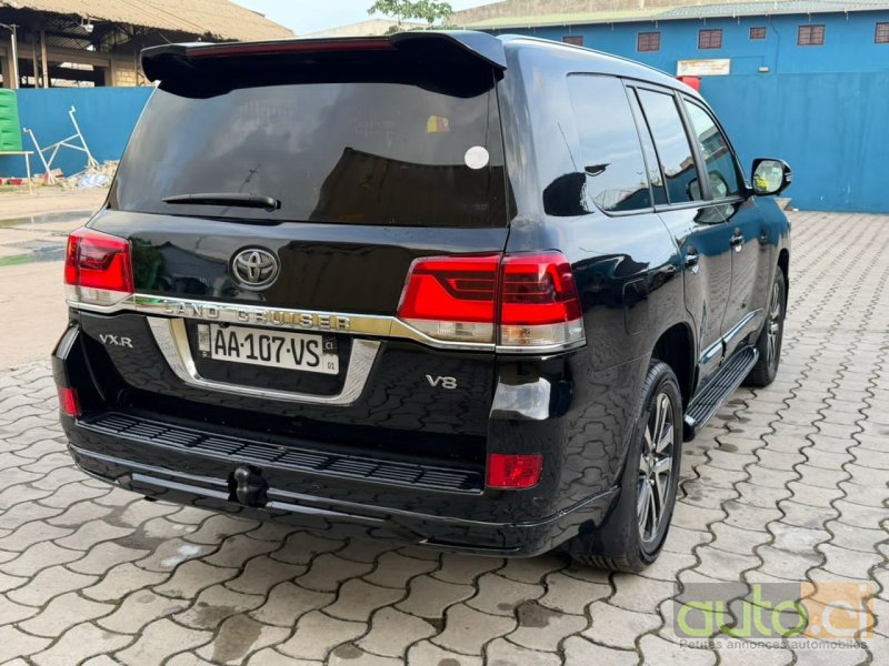 Photo 2 AUTO.CI : Toyota Land Cruiser 4.0 moteur V8 