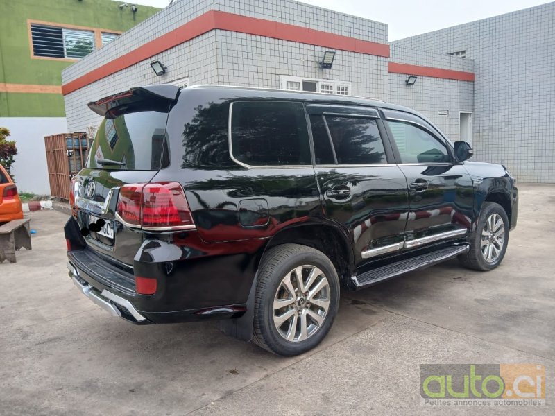 Photo 2 AUTO.CI : Toyota Land Cruiser moteur v8