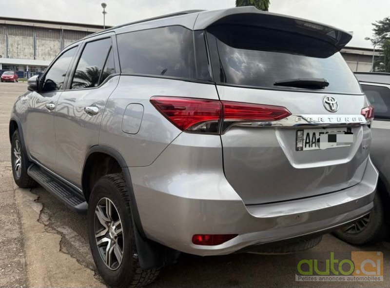 Photo 2 AUTO.CI : Toyota Fortuner  2.0L vvti