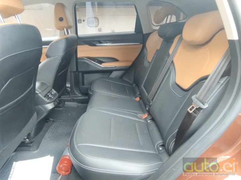 Photo 3 AUTO.CI : Haval H6 Américain 