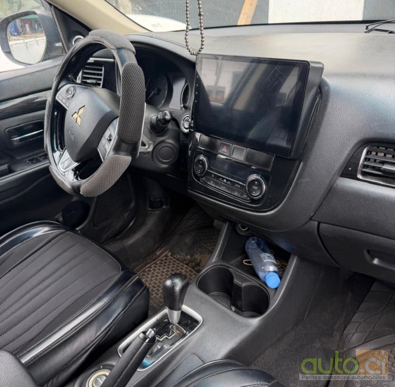 Photo 3 AUTO.CI : Mitsubishi Outlander 1.6 moteur