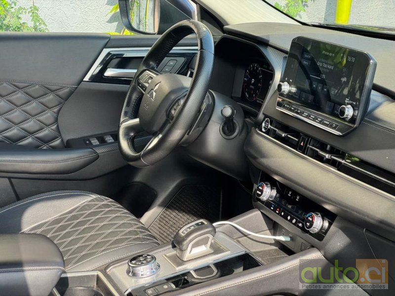 Photo 3 AUTO.CI : Mitsubishi Outlander Full option
