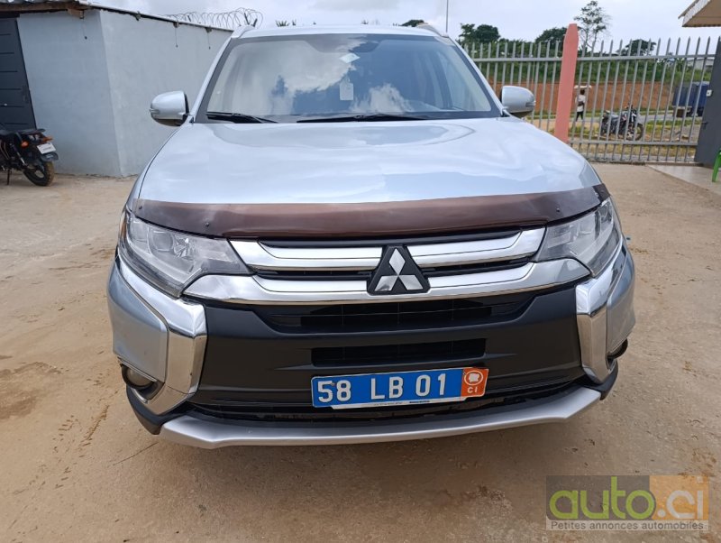 Photo 3 AUTO.CI : Mitsubishi Outlander 2.0 Full option