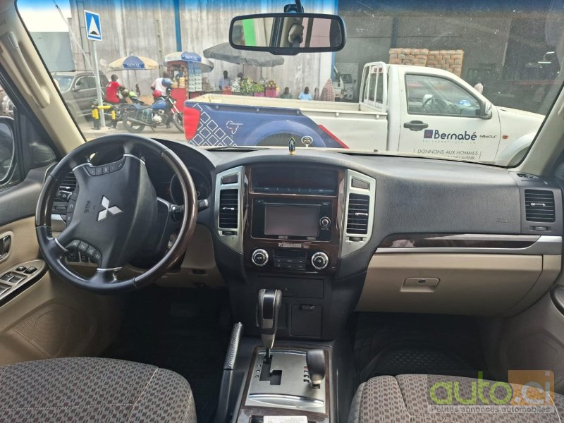 Photo 3 AUTO.CI : Mitsubishi Pajero Moteur 3.0 