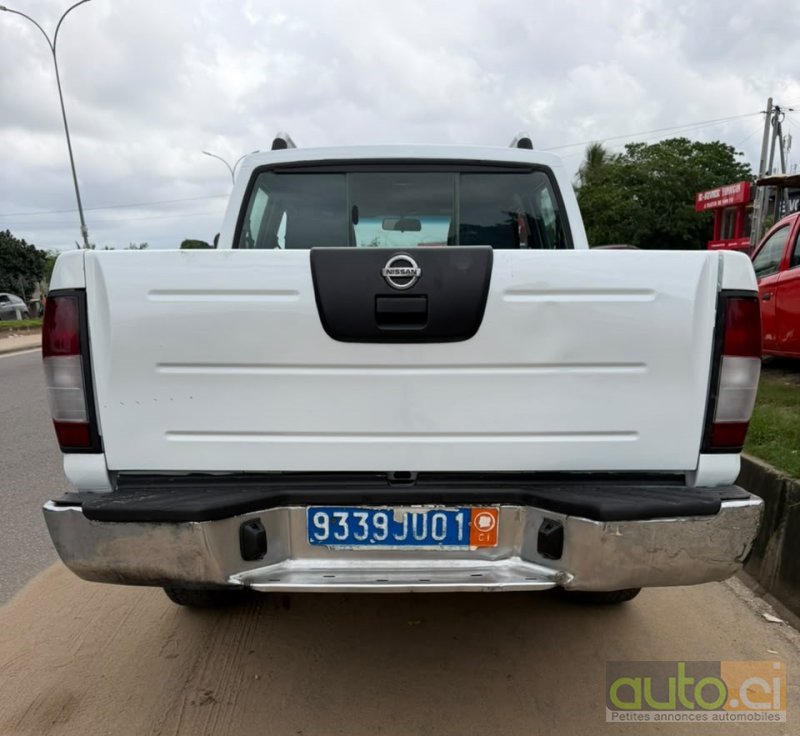 Photo 3 AUTO.CI : Nissan Pick-Up Hard body