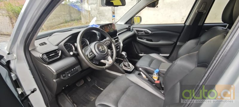 Photo 3 AUTO.CI : Suzuki Vitara Full option