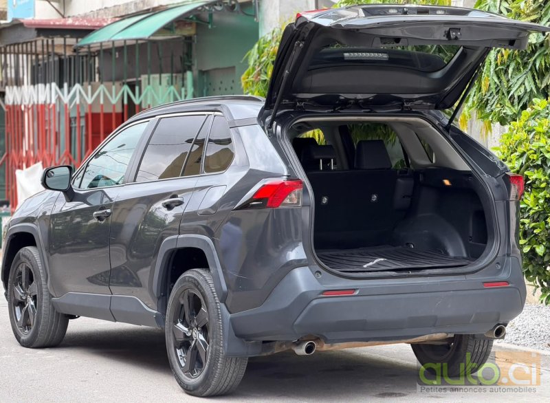 Photo 3 AUTO.CI : Toyota RAV4 1.6l moteur vvti 