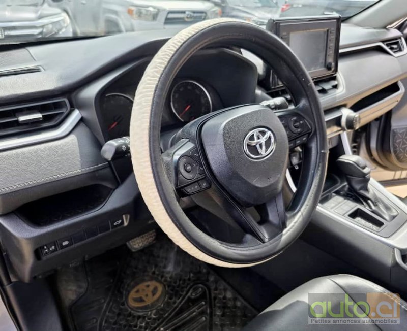 Photo 3 AUTO.CI : Toyota RAV4 1.5L vvti