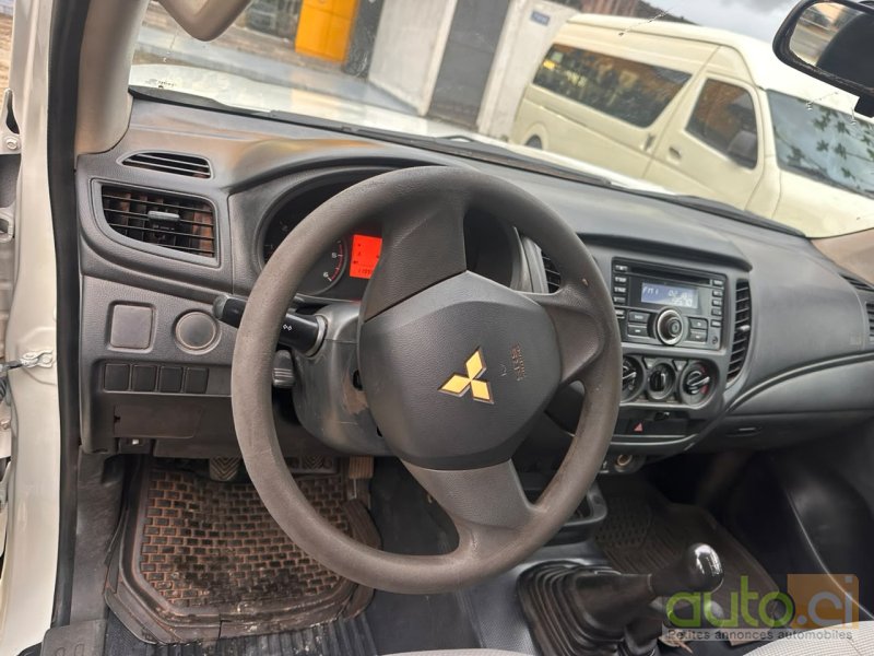 Photo 4 AUTO.CI : Mitsubishi L200 1.6