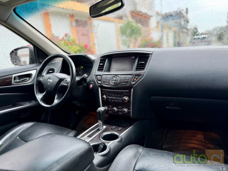Photo 4 AUTO.CI : Nissan Pathfinder 3.0L.moteur V6