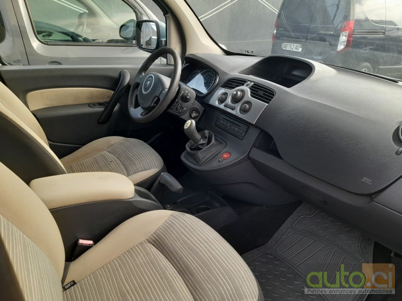Photo 4 AUTO.CI : Renault Kangoo 1.6 moteur 