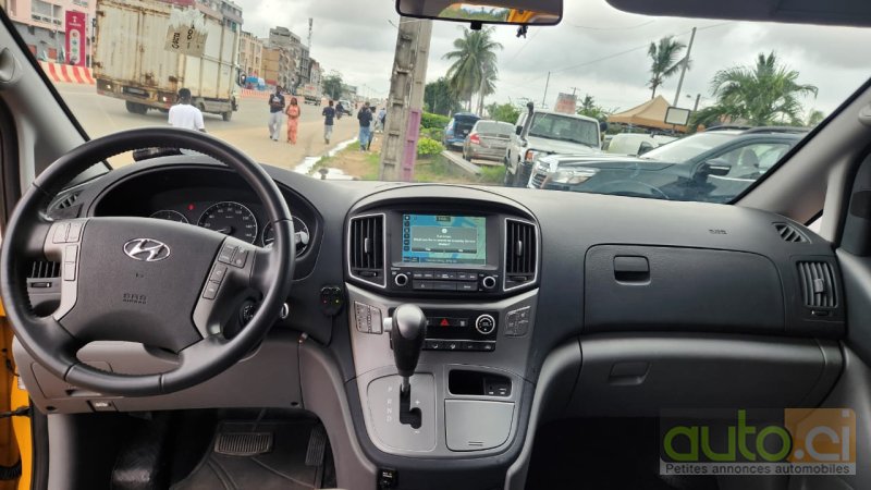 Photo 4 AUTO.CI : Hyundai H-1 2.0L  12 places 