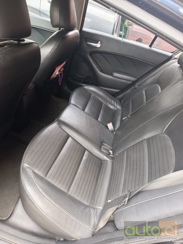Photo 4 AUTO.CI : KIA Forte 1.6 moteur 