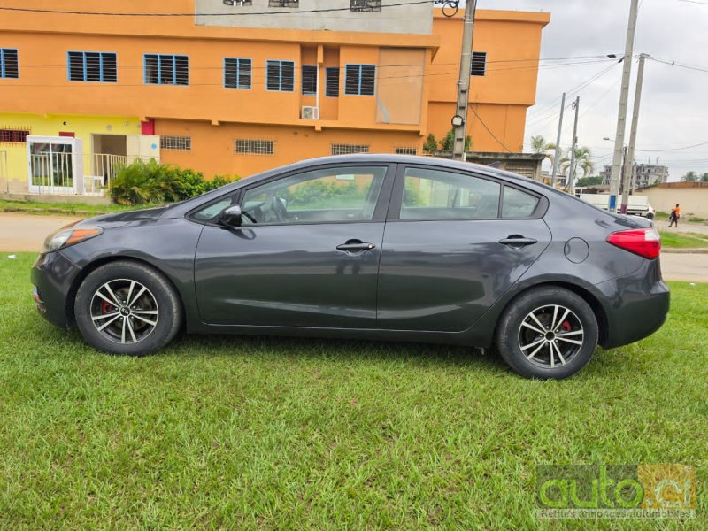 Photo 4 AUTO.CI : KIA Forte 2.0L 