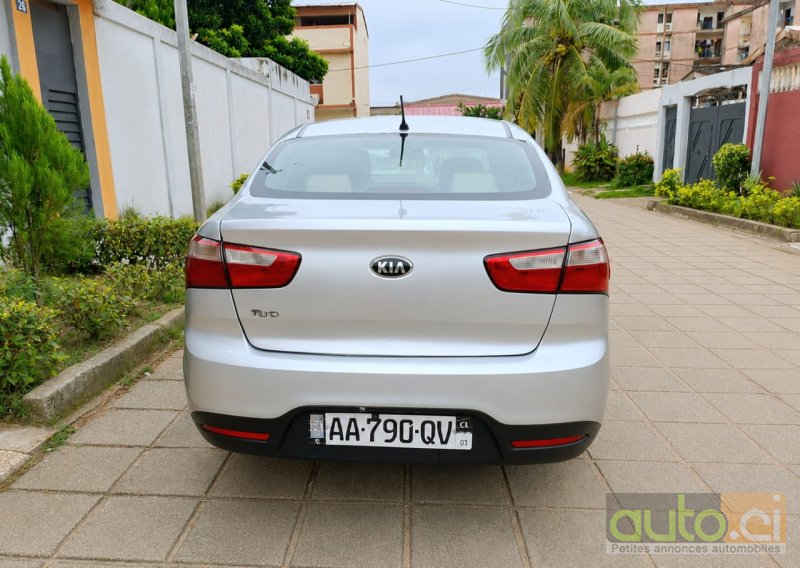 Photo 4 AUTO.CI : KIA Rio Automatique 