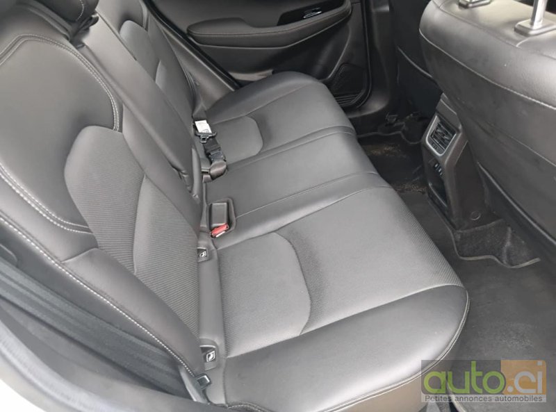 Photo 4 AUTO.CI : Suzuki Vitara Modèle hybride 
