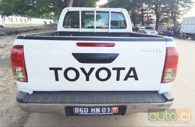 Photo 4 AUTO.CI : Toyota Hilux 2017