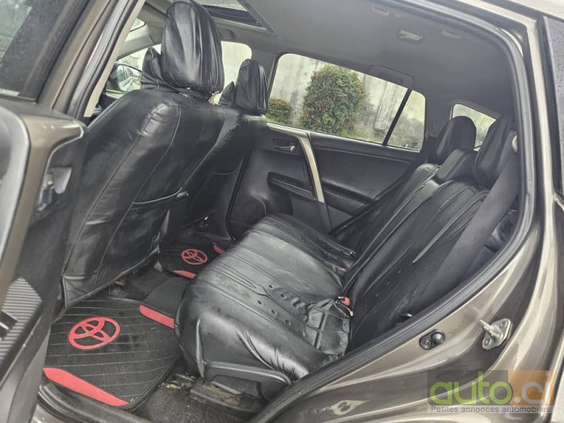 Photo 4 AUTO.CI : Toyota RAV4 2.0 moteur vvti