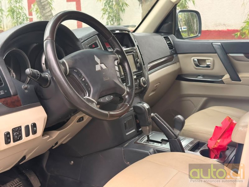 Photo 5 AUTO.CI : Mitsubishi Pajero 3.0L V6