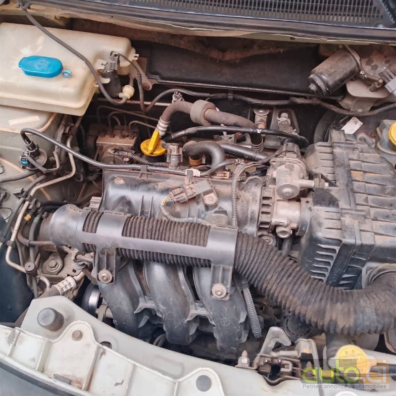 Photo 5 AUTO.CI : Renault Juvaquatre  kwid