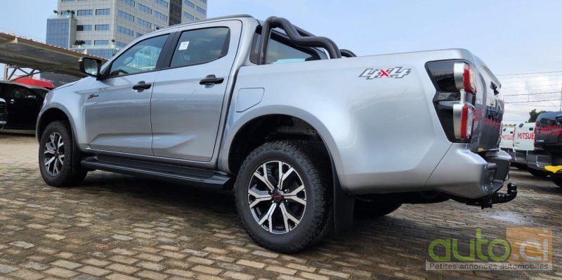 Photo 5 AUTO.CI : Isuzu D-MAX  Xrider