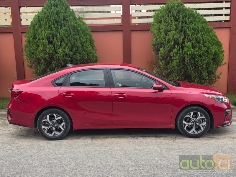 Photo 5 AUTO.CI : KIA Forte Importé avec 2 clés