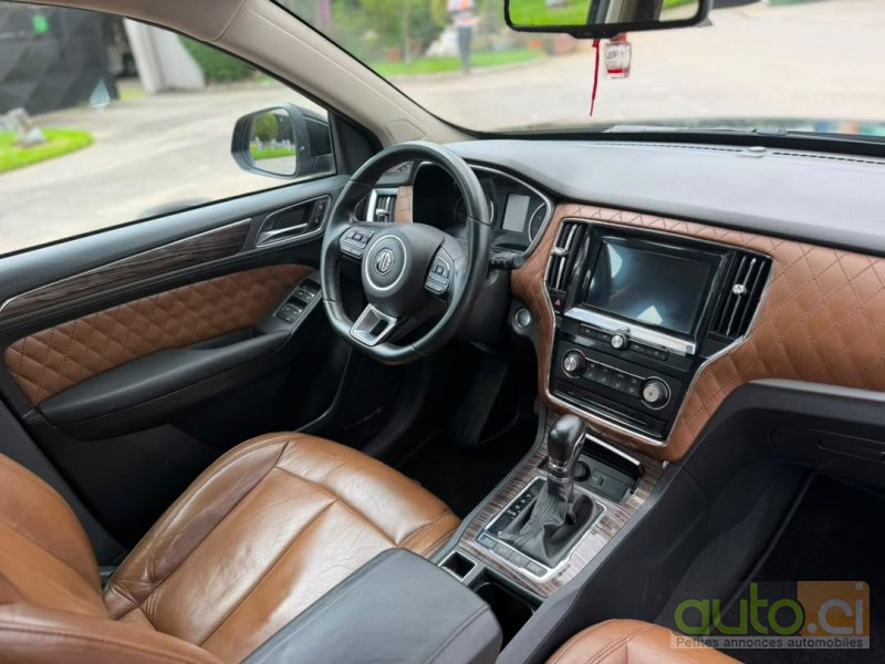 Photo 5 AUTO.CI : MG F modele rx5 full option