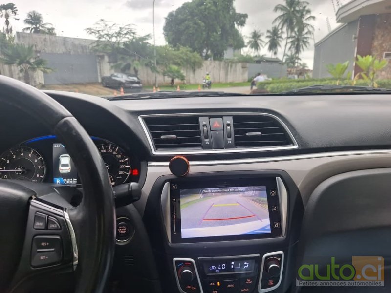 Photo 5 AUTO.CI : Suzuki Ciaz 2.0L 