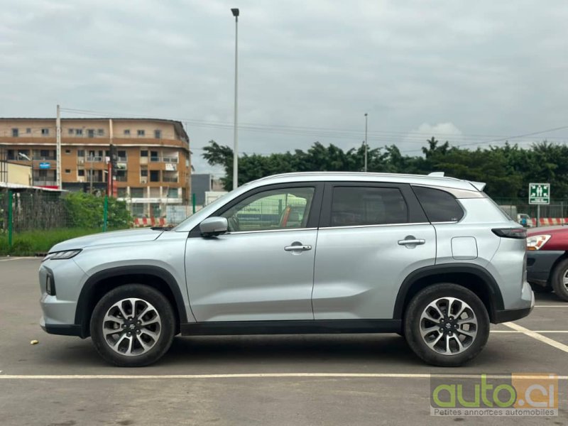 Photo 5 AUTO.CI : Suzuki Vitara Full option