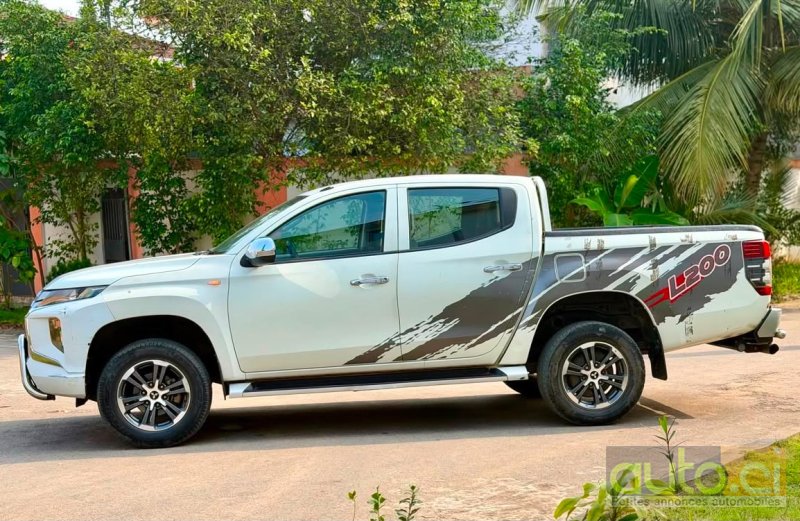 Photo 6 AUTO.CI : Mitsubishi L200 1.6 