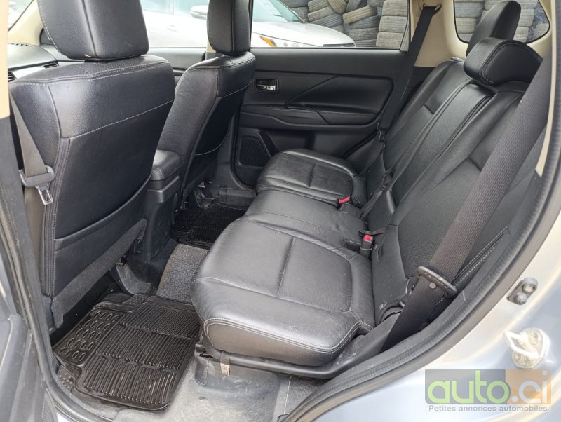 Photo 6 AUTO.CI : Mitsubishi Outlander 2.0 Full option