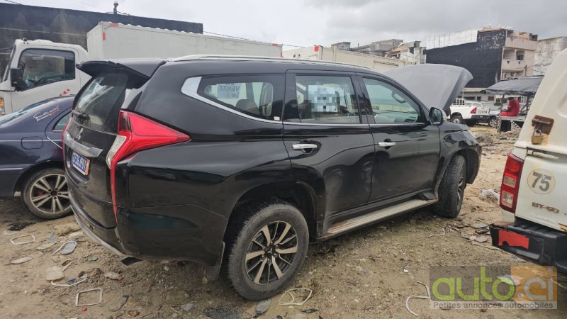 Photo 6 AUTO.CI : Mitsubishi Pajero Sport 3.0L