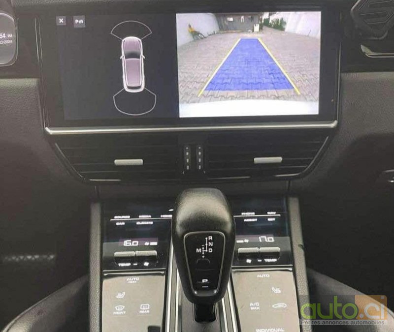 Photo 6 AUTO.CI : Porsche Cayenne moteur v6 