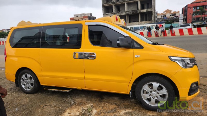 Photo 6 AUTO.CI : Hyundai H-1 2.0L  12 places 