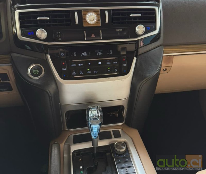 Photo 6 AUTO.CI : Toyota Land Cruiser 4.0 moteur V8 