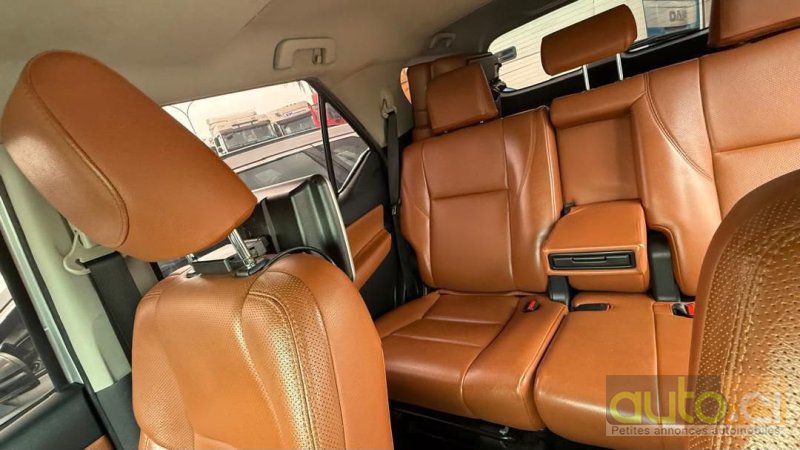 Photo 6 AUTO.CI : Toyota Fortuner  2.0L vvti