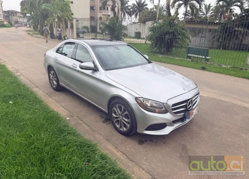 Photo 6 AUTO.CI : Mercedes Classe C Full option