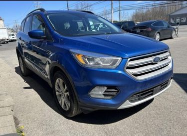 Annonce AUTO.CI : Ford Escort Américaine 