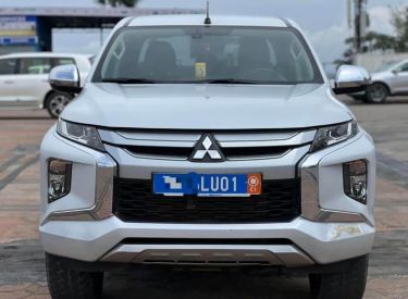 Annonce AUTO.CI : Mitsubishi L200 DOUBLE CABINE 